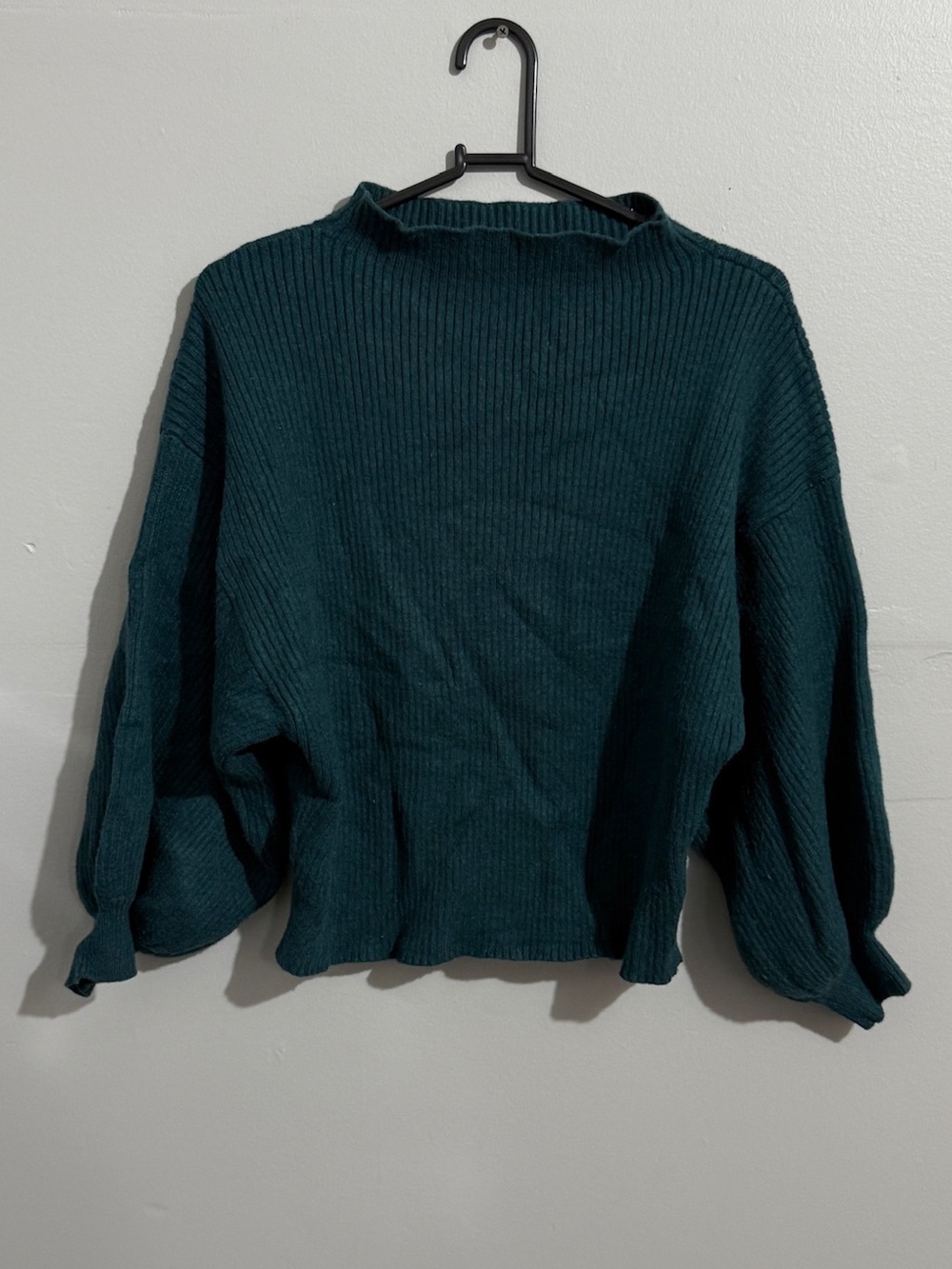 Line And Dot Sweater Womens Small Teal Ribbed Mock Neck Balloon Sleeve Boxy